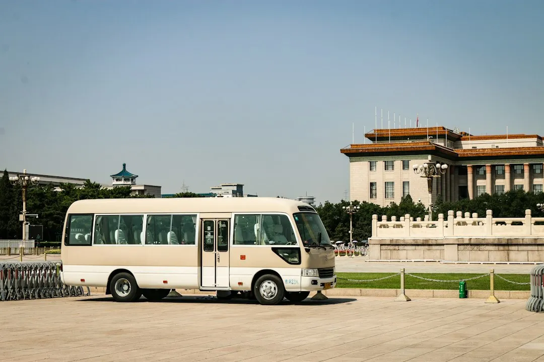 2025年投资咨询行业新规对华南财富管理业务的影响分析